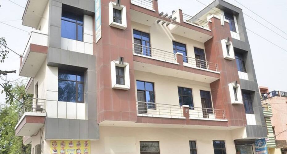 Hotel Vivek Plaza, Ambala 2