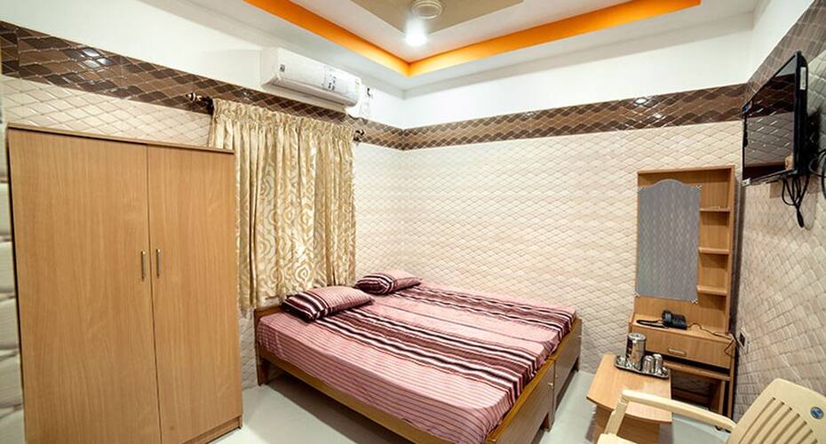 Hotel Selvam Imperial, Palani 3