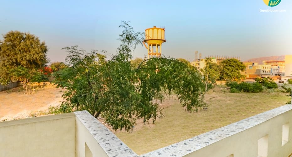 Cosy stay for a group of friends, Jaipur 4