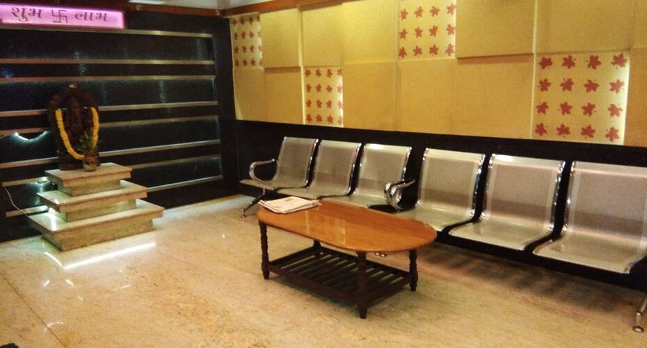 Hotel Omshakti Paradise, Bangalore 4