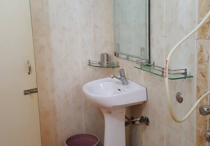 Luxurious and spacecious Rooms, Goa 5