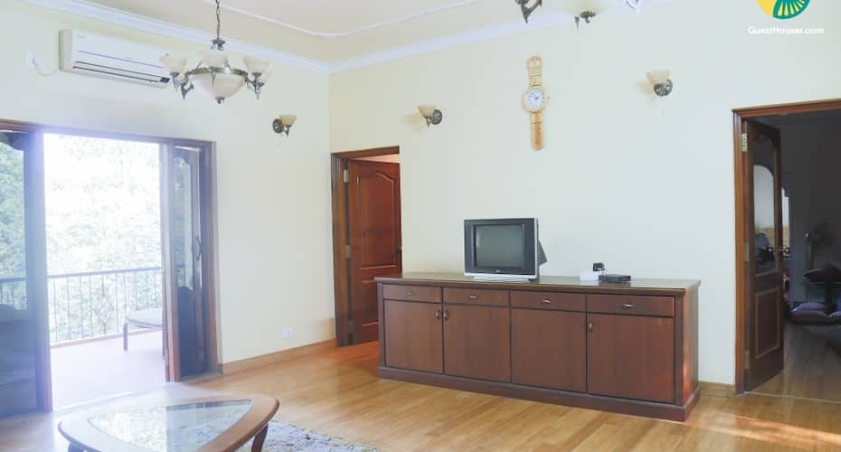 Idyllic 2-BR stay ideal for a family getaway, Madikeri 5