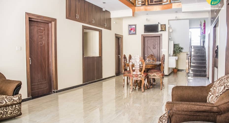 Well-furnished Homestay For Three, Madikeri 4