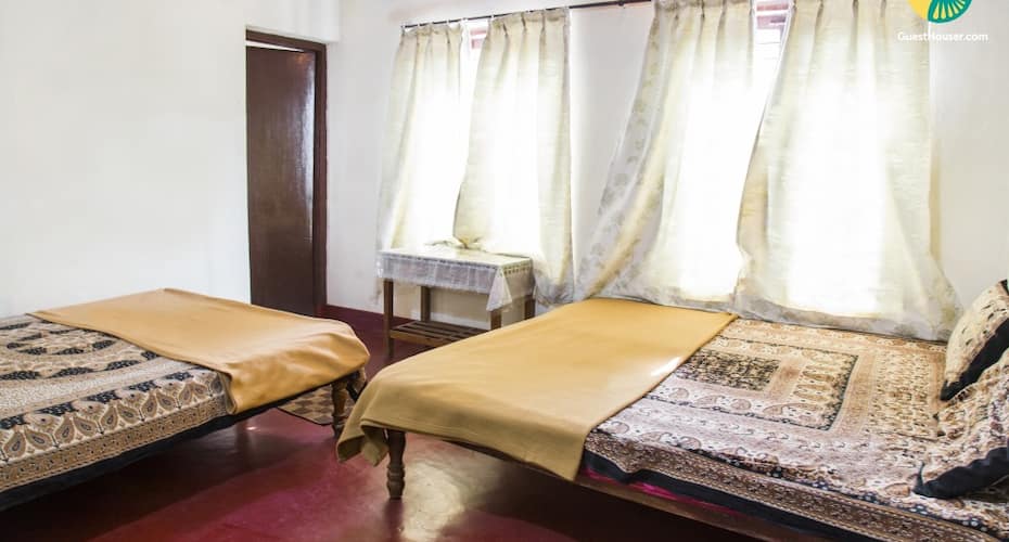 Comfy 2-br Homestay For Nature Lovers, 2.7 Km From Madikeri Fort, Madikeri 5