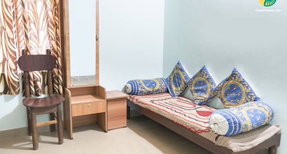 Backpackers Abode With A Tranquil Charm, Near Raja's Seat, Madikeri 5