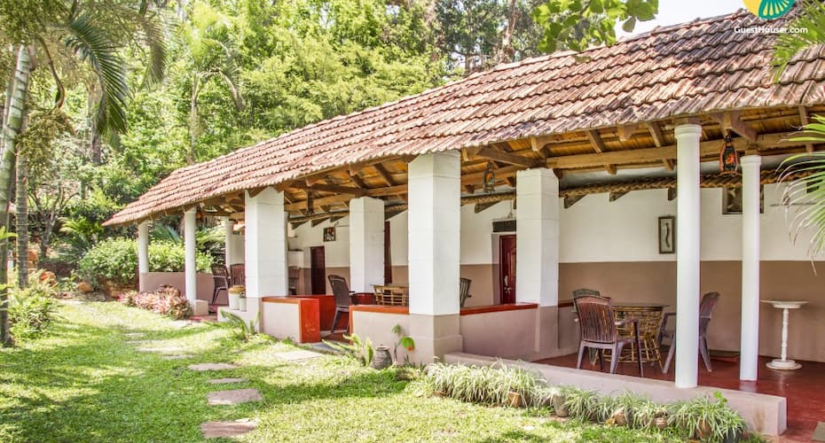 Idyllic 6-BR homestay with homely comforts, Chikmaglur 5