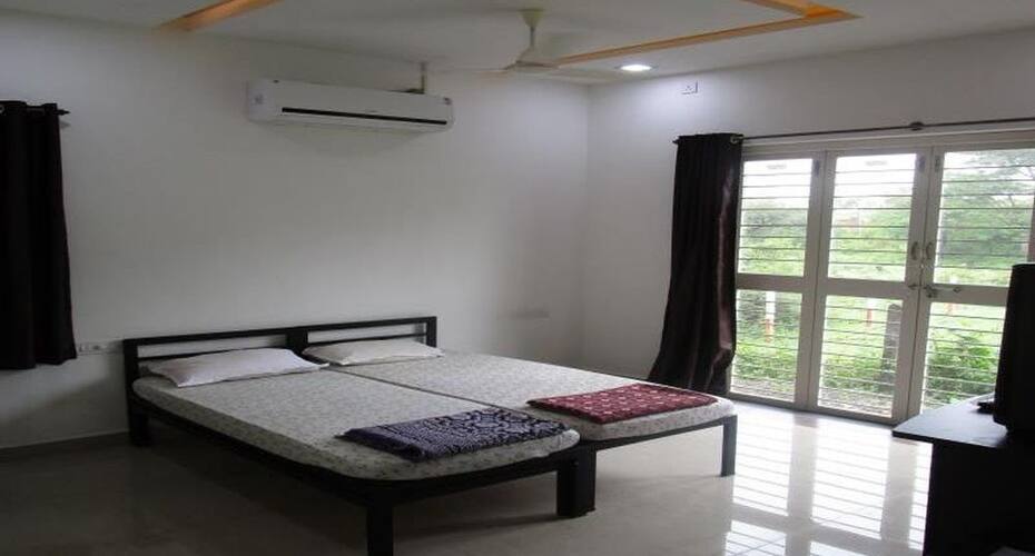 Karkare Holiday Home, Kolhapur 2