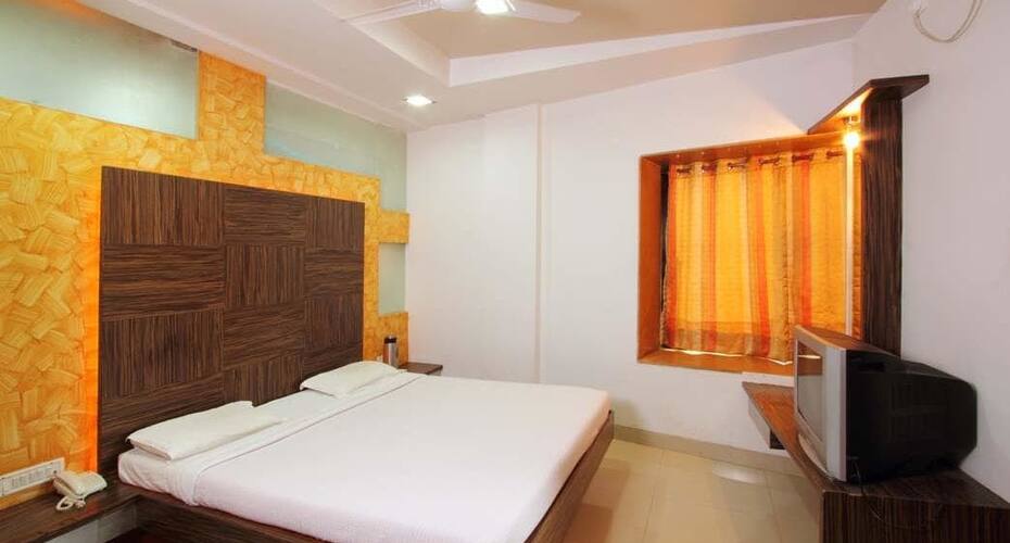 Ambai Deluxe Lodge, Kolhapur 4