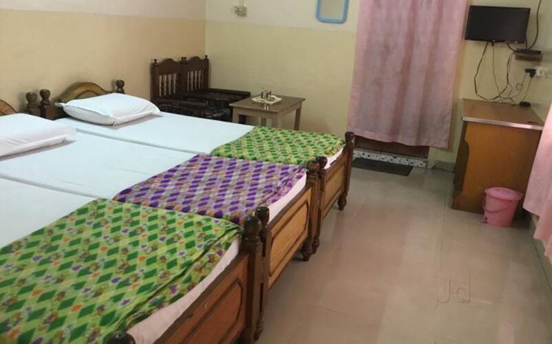 Aruna Residency Lodge, Visakhapatnam 5