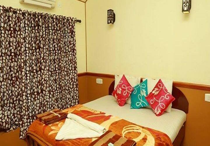 Saaffron  Houseboats, Alleppey 4