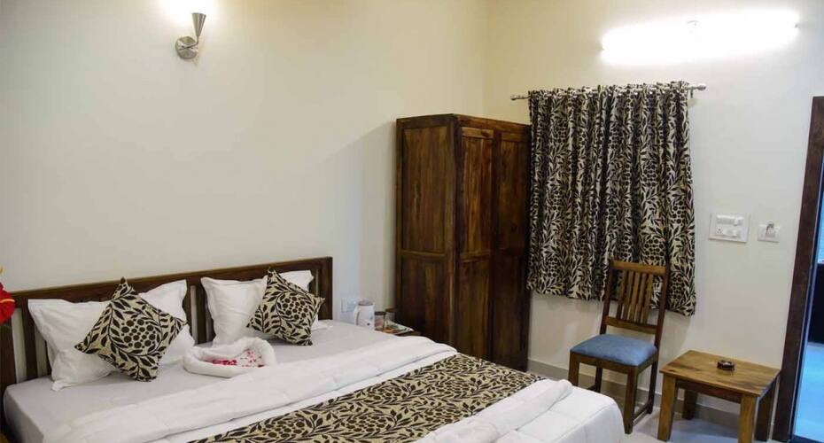 Hotel Global Inn, Udaipur 5