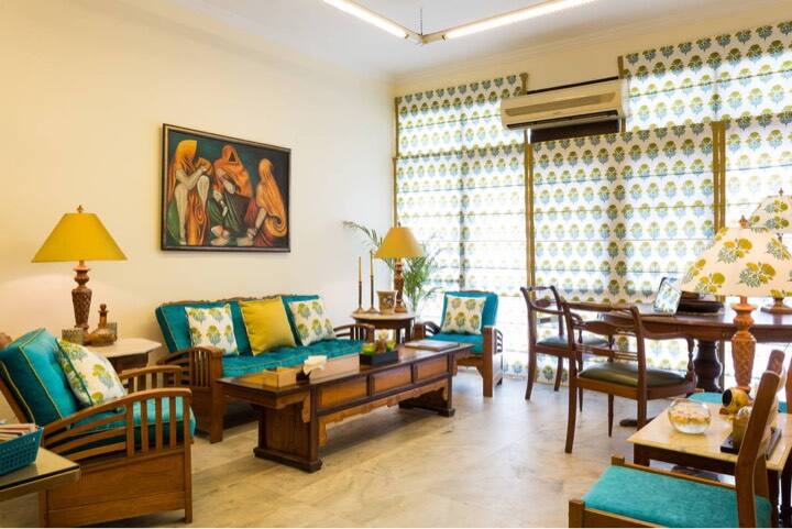 Route 21 @ Dev's Boutique Homestay, New Delhi 3