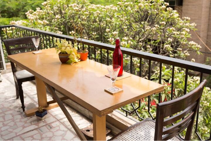 Route 21 @ Dev's Boutique Homestay, New Delhi 4
