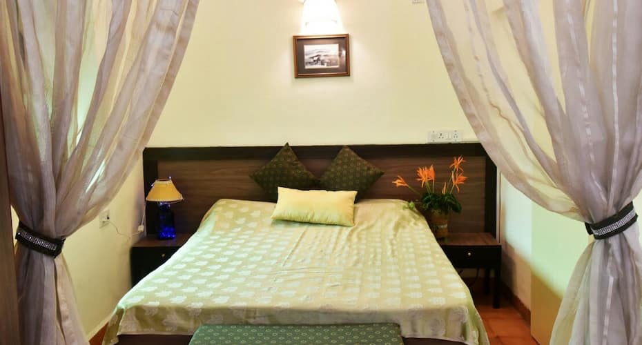 SPACIOUS 1 BHK APT.  AT ALORE GRANDE RESORT. CANDOLIM.  GOA, Goa 4