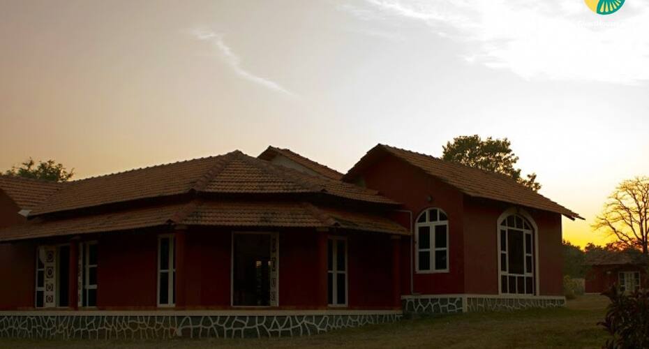 Private Room In A Cottage For 3, Dandeli 2