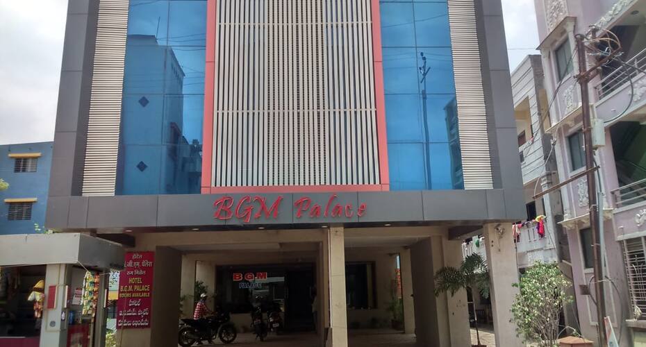 Hotel BGM Palace, Shirdi 1