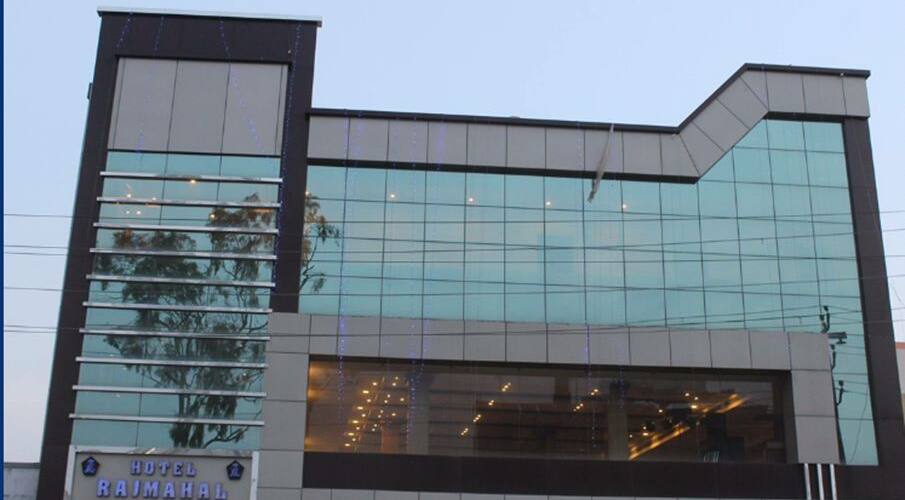 Hotel Rajmahal, Saharanpur 1