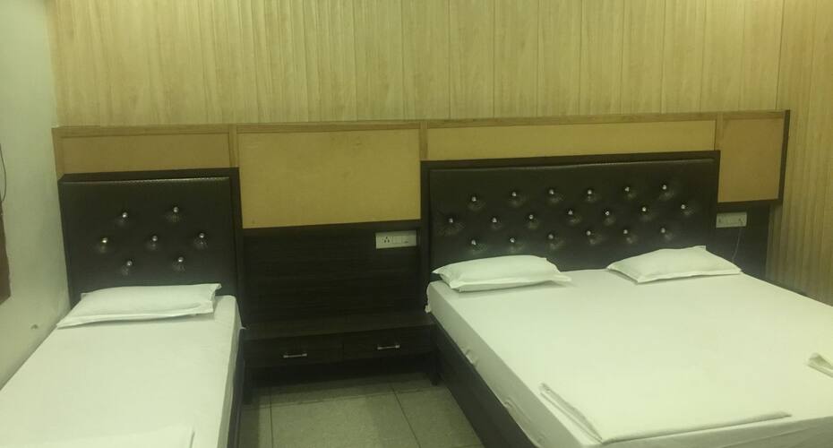 Hotel Rajmahal, Saharanpur 4