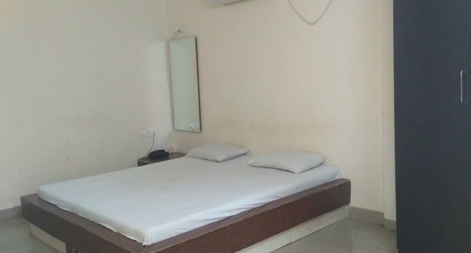 Hotel Govinda Lodge, Pune 1