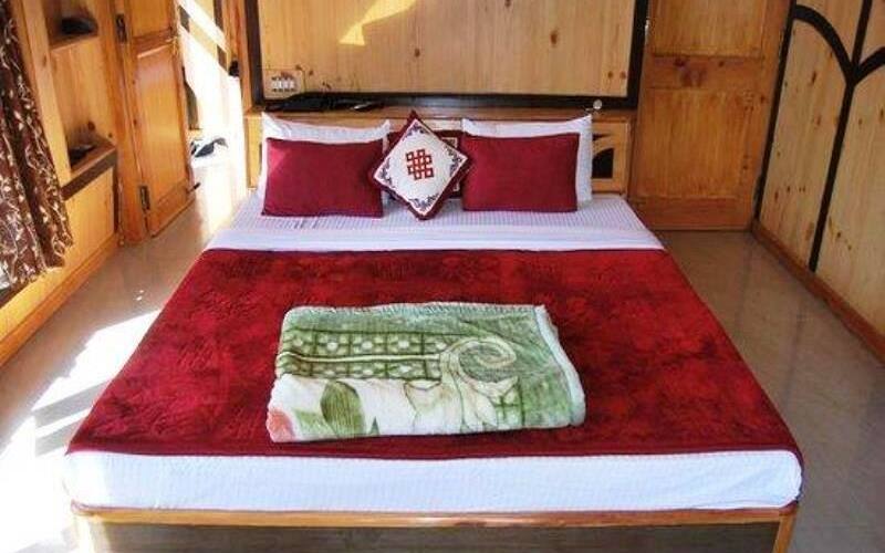 Hotel Himalaya, Kalpa 5