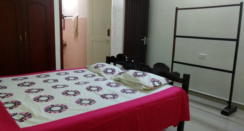 Lotus paying guest accommodation, Kochi 2
