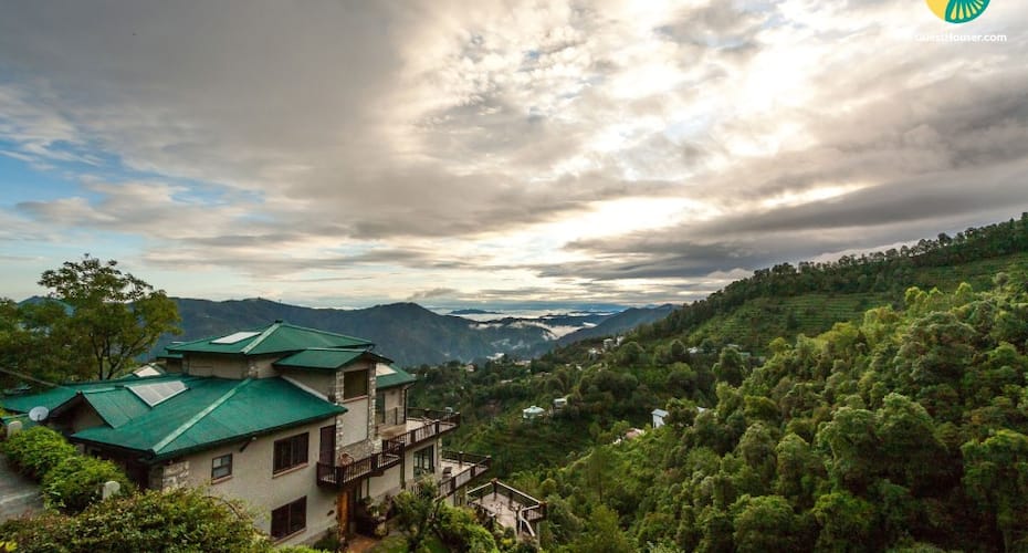 Couple cottage room with Wifi, Nainital 1