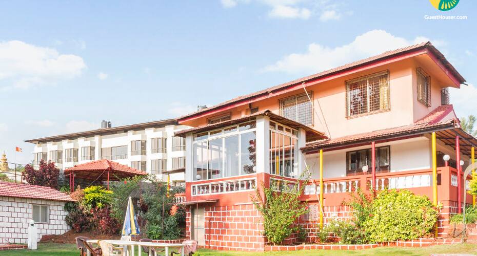 5-BR bungalow for 12, Mahabaleshwar 1