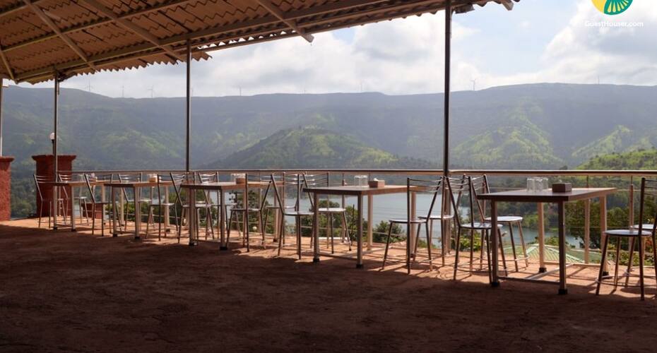 Cottage room for 3 with Wifi, Mahabaleshwar 5