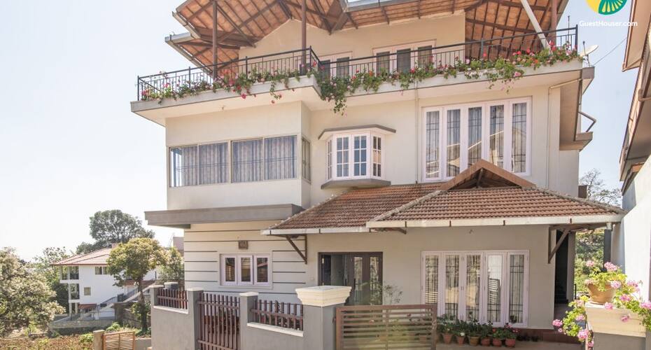 Homestay Room For 2 Near Madikeri Fort, Madikeri 1