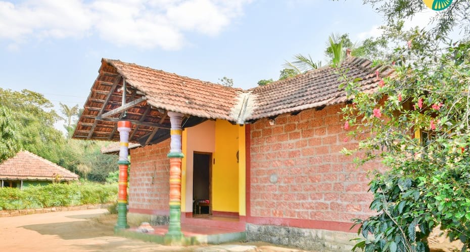 Room For 5 In A Homestay, Madikeri 1