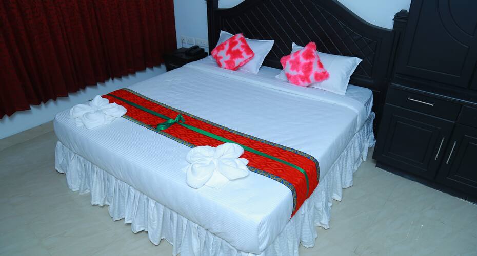 AARYA BHAVAN RESIDENCY, Perintalmanna 5