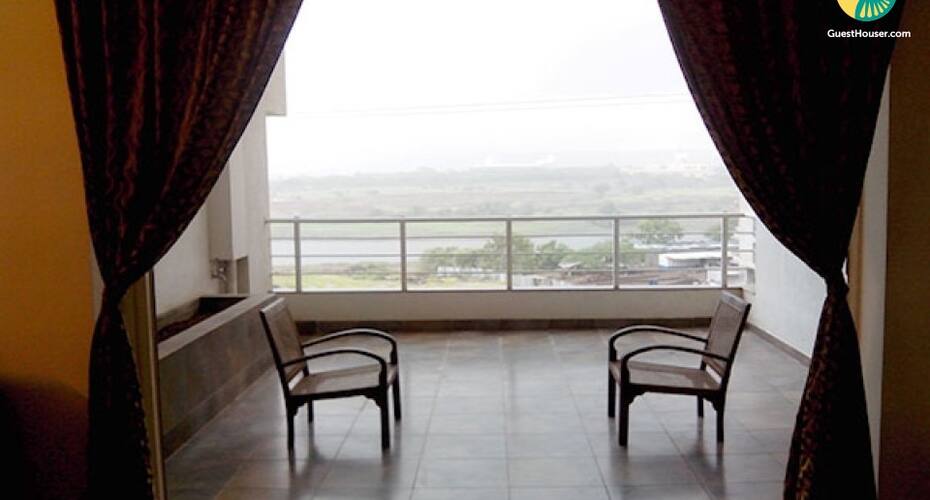3-br Apartment In Kharadi, Pune 1
