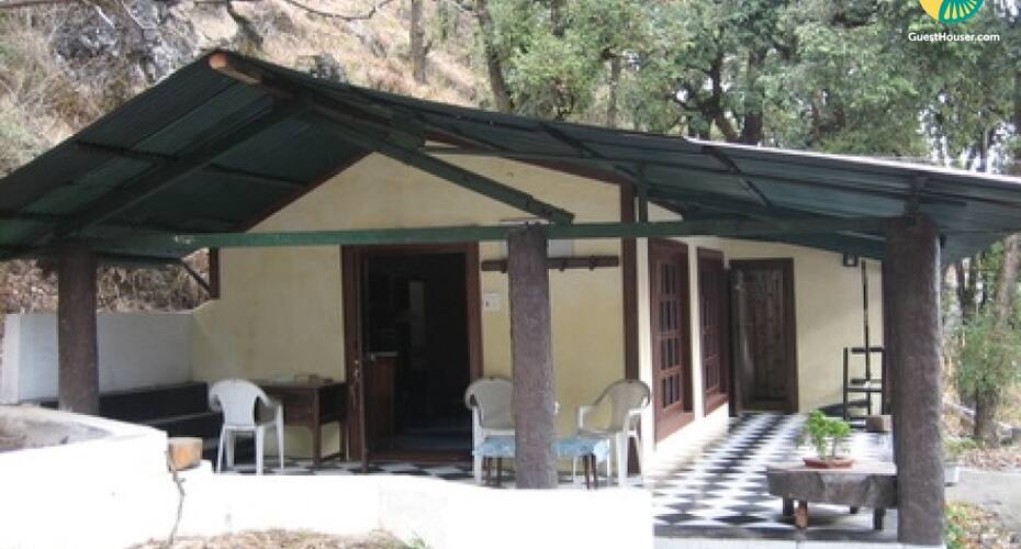 Family accommodation in a cottage, Mussoorie 1