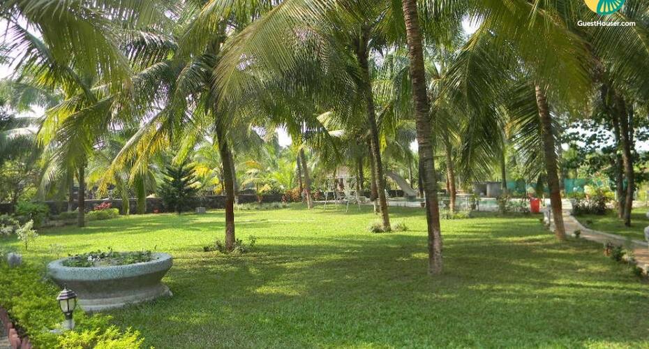 3-BR stay with a pool, Alibaug 1