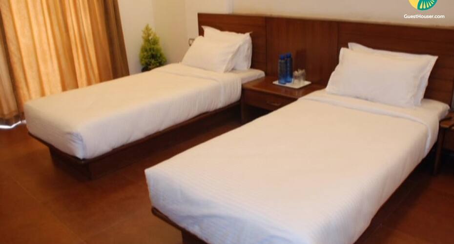 Boutique stay with a pool, Lonavala 5