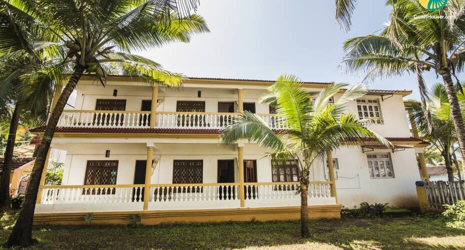 1-BR stay near Calangute Beach, Goa 2