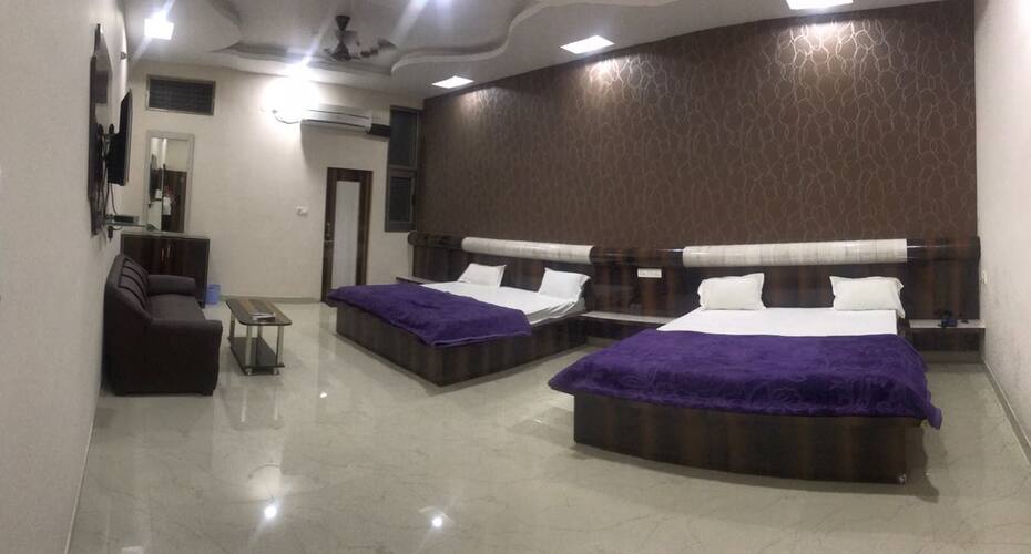 Hotel Marble City, Jabalpur 5