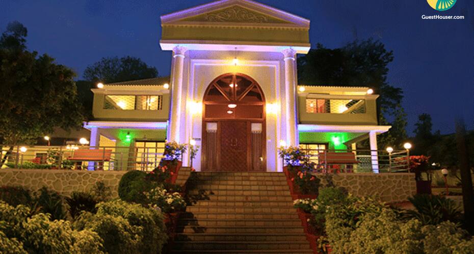 4-bedroom heritage, Panchgani 1