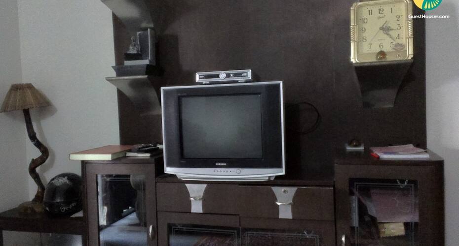 Room For 2 In A Shared Apartment, Pune 5
