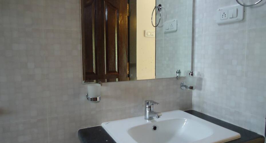 D Souza Zillion Inn, Goa 4