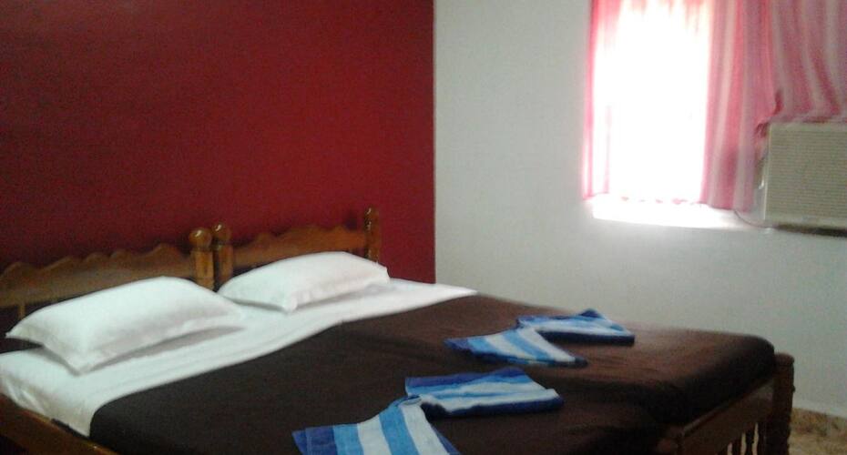 Aryans Guest inn, Goa 3