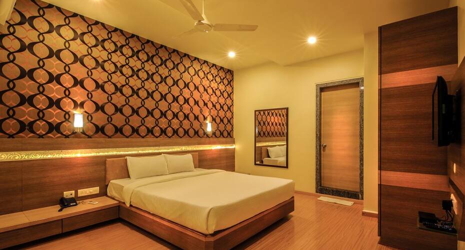 Saubhagya Inn International, Pen 3