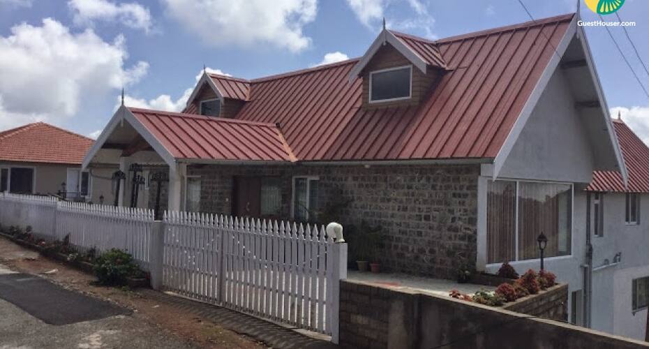 2-bedroom cottage for 6, Coonoor 1