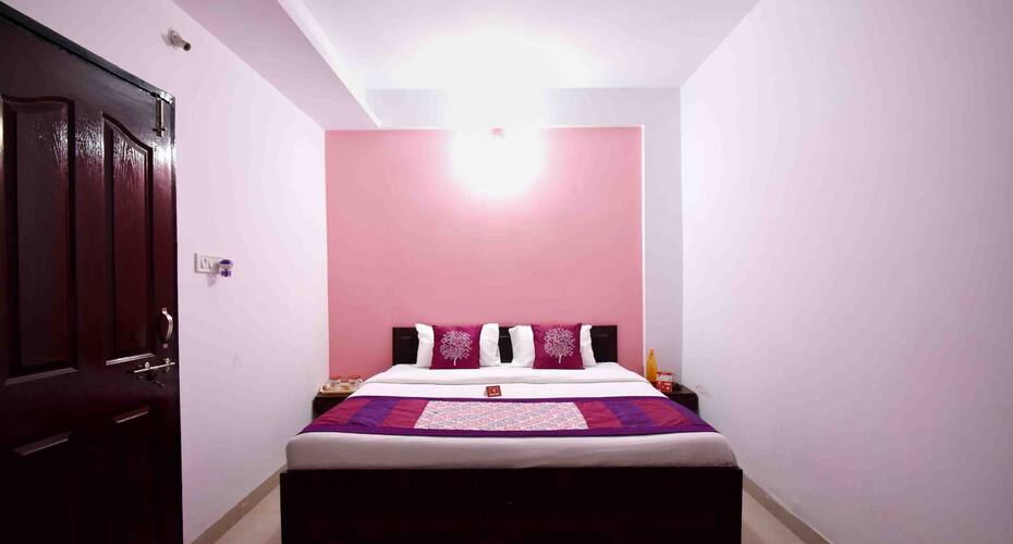 MERAKI INN, Indore 3