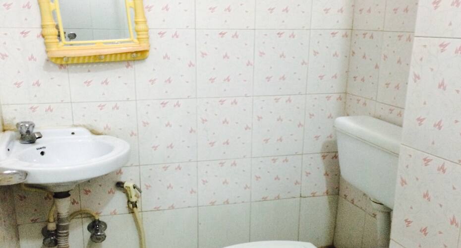 Hotel Silver Line, Kolkata 4