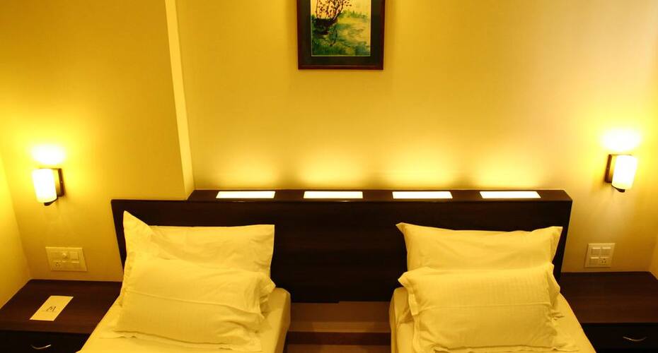 M-The Business Hotel, Goa 4