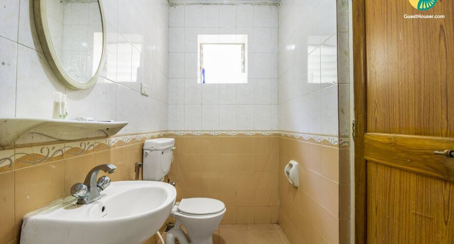 2-bedded family room for an exploratory trip, Madikeri 4