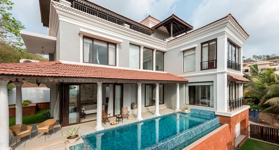 Casa Sol 1 - 4 BHK Luxurious Villa in Candolim, Goa 1