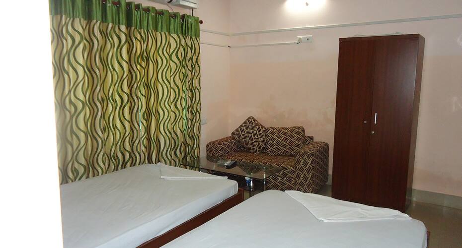 Hotel Ashirbad, Bhubaneswar 3
