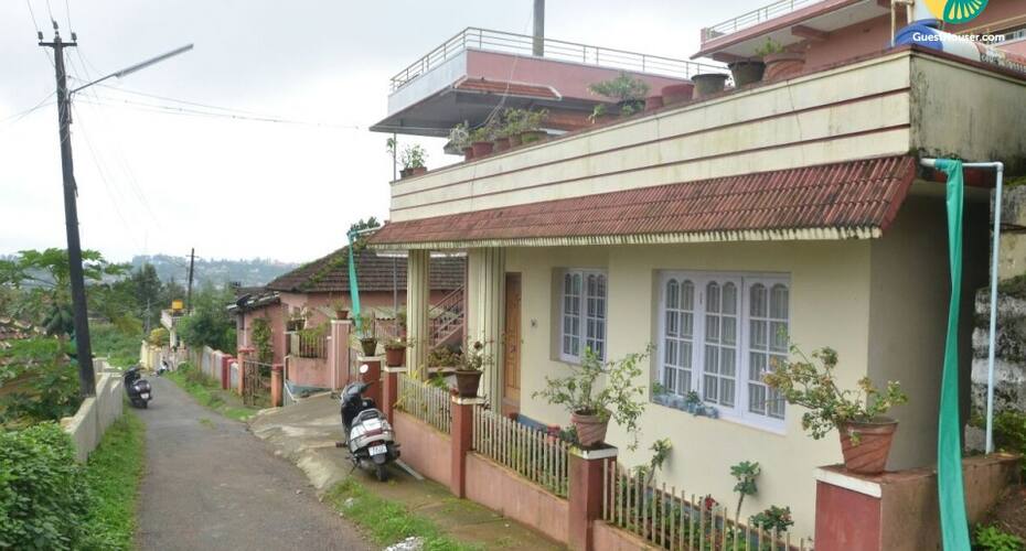 Well-furnished abode for those seeking homely comforts, Madikeri 2